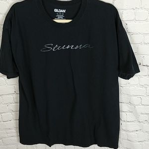 Stunna Tee in Black Short Sleeve